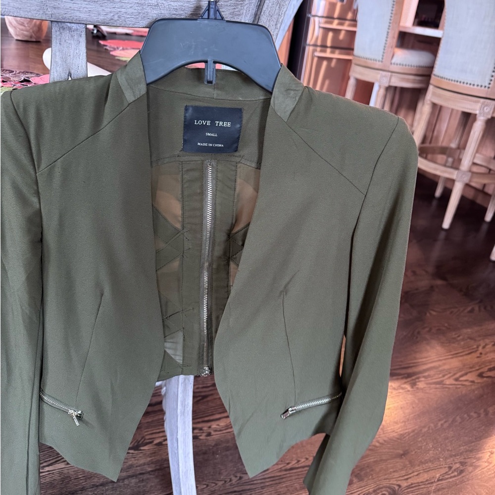 Love Tree Women's Green Blazer